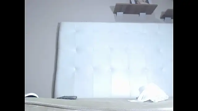 willow smitt online show from 09/14/25, 12:48