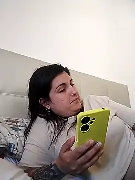 Seet Hanna online show from 05/11/26, 04:26
