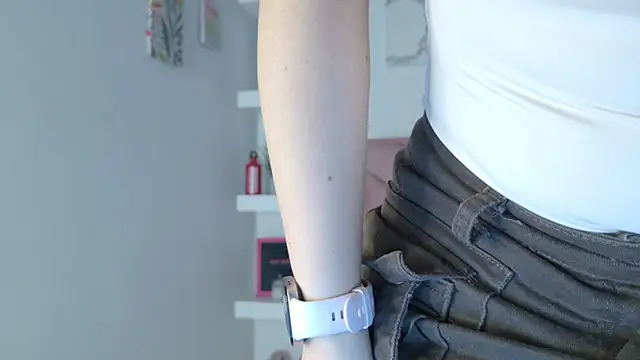 eva sin18 online show from 09/25/25, 11:08