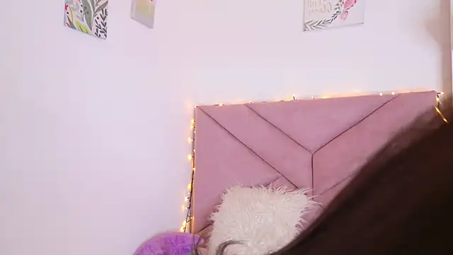 eva sin18 online show from 02/12/26, 02:06