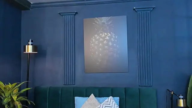 Snapshot of roxy_hell chatting on 11/15/25, 12:02 roxy hell online show from 11/15/25, 12:02