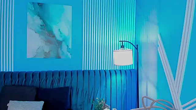 Snapshot of roxy_hell chatting on 11/16/25, 12:11 roxy hell online show from 11/16/25, 12:11