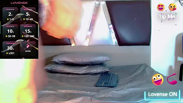 Snapshot of alexsandra_kiss chatting on 12/02/25, 11:15 alexsandra kiss online show from 12/02/25, 11:15