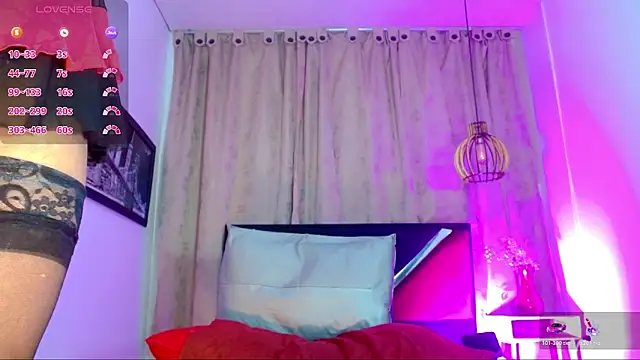 Snapshot of alexsandra_kiss chatting on 06/03/26, 11:57 alexsandra kiss online show from 06/03/26, 11:57