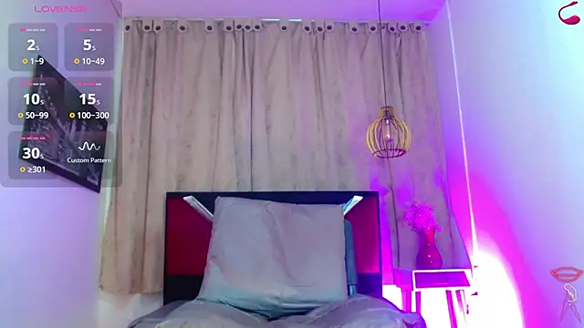 Snapshot of alexsandra_kiss chatting on 07/07/26, 11:25 alexsandra kiss online show from 07/07/26, 11:25