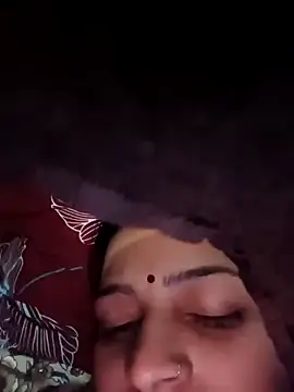 Daya Chheda online show from 11/25/25, 06:19