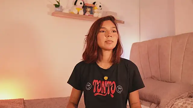 sweetlittlevenus online show from 06/12/26, 10:08