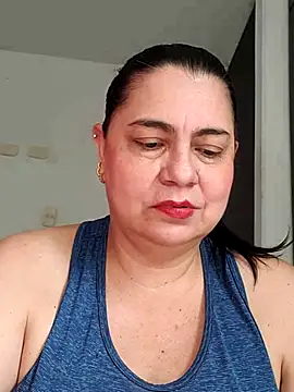 Snapshot of michellrodriguez chatting on 05/31/26, 03:41 michellrodriguez online show from 05/31/26, 03:41