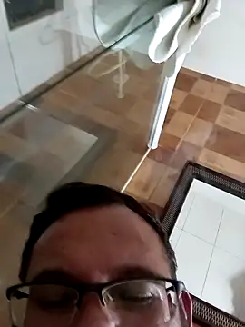 Snapshot of nandocost4 chatting on 09/28/25, 03:23 nandocost4 online show from 09/28/25, 03:23