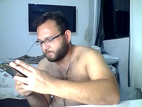 Snapshot of nandocost4 chatting on 10/05/25, 03:38 nandocost4 online show from 10/05/25, 03:38