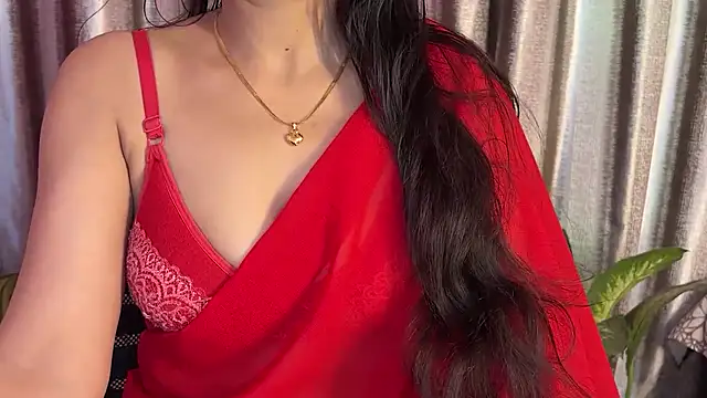 Eeraa  online show from 10/24/25, 02:30