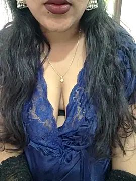 Snapshot of priya_00143 chatting on 03/23/26, 07:23 priya 00143 online show from 03/23/26, 07:23