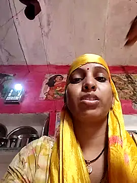 Hotty-Nidhi online show from 10/08/25, 03:04