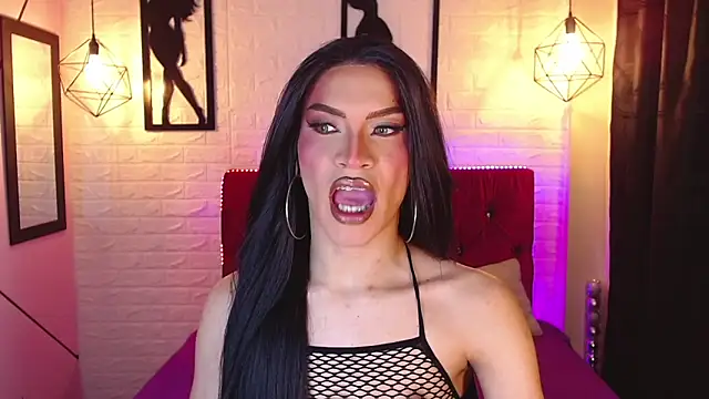 agatha rodriguez online show from 06/10/26, 01:10