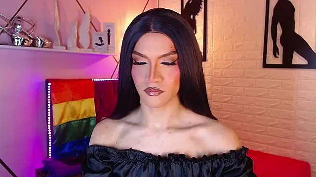 agatha rodriguez online show from 06/18/26, 12:31