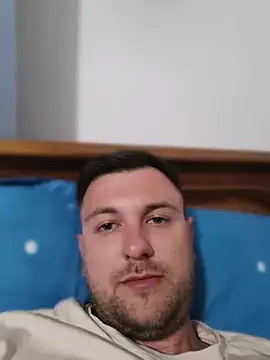 hugedickedd online show from 05/15/26, 08:49