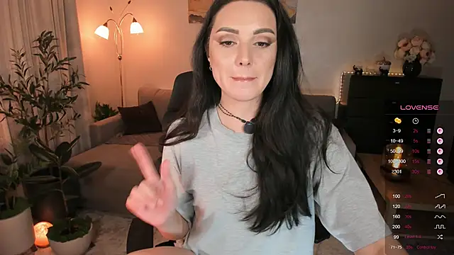 Viki Bellson online show from 11/28/25, 05:37