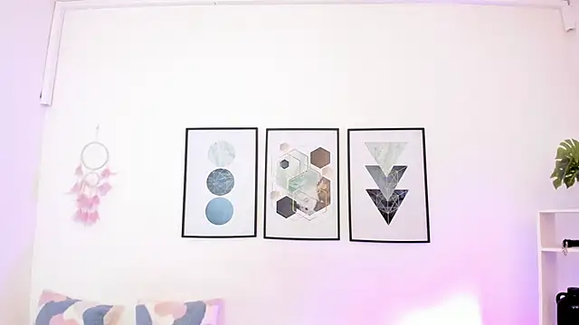 dullce77 online show from 09/20/25, 07:26