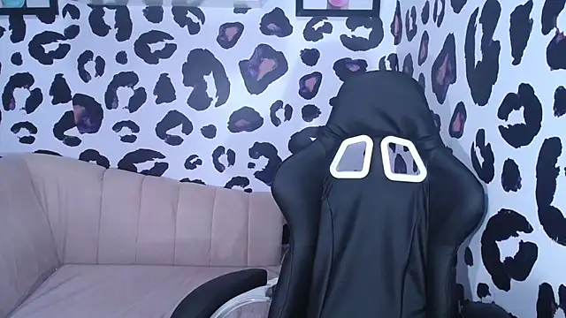 valeria a1 online show from 03/19/25, 09:49