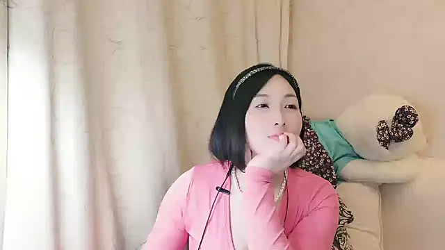 Snapshot of Rachel-6600 chatting on 05/17/26, 03:19 Rachel-6600 online show from 05/17/26, 03:19