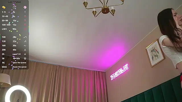 Sweet Jealousy online show from 10/04/25, 08:45