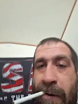 Snapshot of mayg chatting on 02/22/26, 09:46 mayg online show from 02/22/26, 09:46