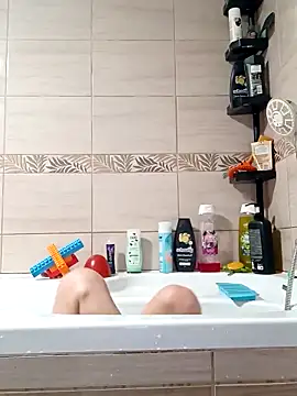 Snapshot of Gripenchipes chatting on 03/16/25, 05:50 Gripenchipes online show from 03/16/25, 05:50