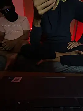 nightlife  12 online show from 11/12/25, 06:41