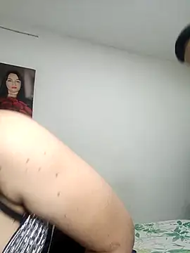 megan milf79 online show from 11/30/25, 05:39