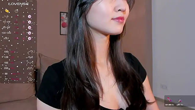 Snapshot of SeulBi chatting on 10/16/25, 09:21 SeulBi online show from 10/16/25, 09:21