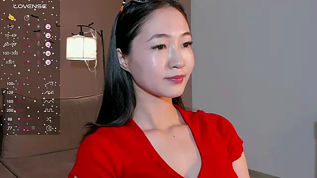 Snapshot of SeulBi chatting on 11/01/25, 10:39 SeulBi online show from 11/01/25, 10:39