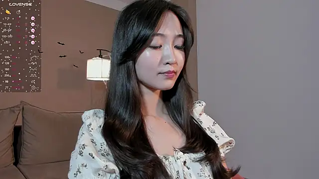 Snapshot of SeulBi chatting on 11/06/25, 02:29 SeulBi online show from 11/06/25, 02:29