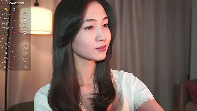 Snapshot of SeulBi chatting on 11/20/25, 03:01 SeulBi online show from 11/20/25, 03:01