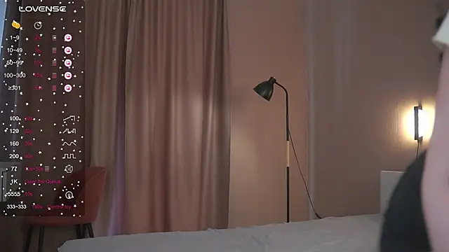 SeulBi online show from 05/01/26, 12:32