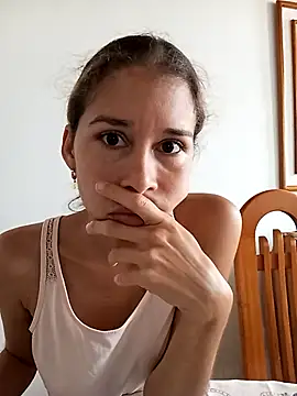 Sexi girl29 online show from 05/08/26, 01:49