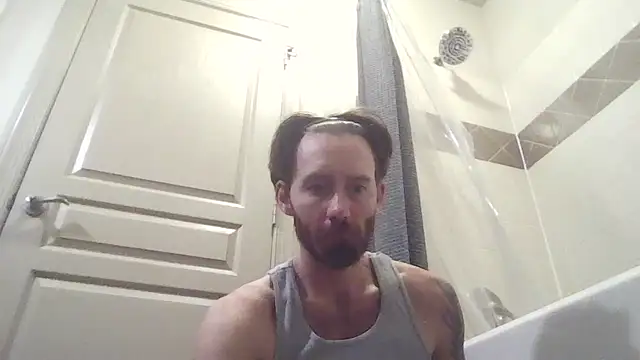 Snapshot of whowantsacreampie chatting on 02/02/26, 02:38 whowantsacreampie online show from 02/02/26, 02:38