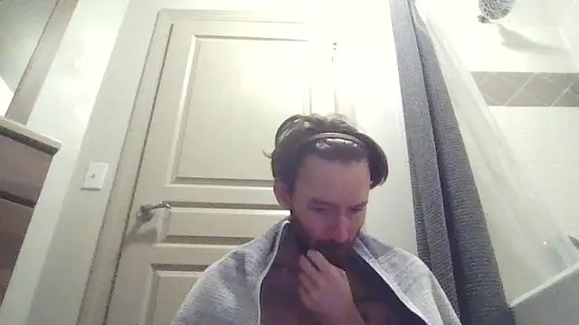 Snapshot of whowantsacreampie chatting on 02/06/26, 01:03 whowantsacreampie online show from 02/06/26, 01:03