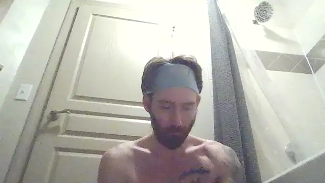 Snapshot of whowantsacreampie chatting on 03/10/26, 07:46 whowantsacreampie online show from 03/10/26, 07:46