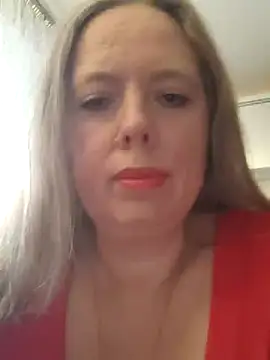 Snapshot of Irina3718 chatting on 10/16/25, 01:34 Irina3718 online show from 10/16/25, 01:34