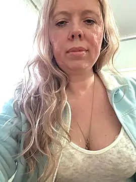 Irina3718 online show from 04/29/26, 02:54
