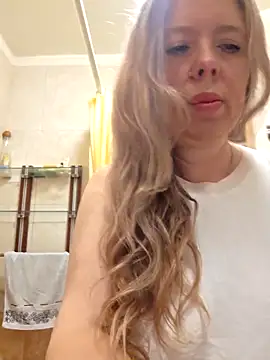 Irina3718 online show from 05/05/26, 07:38