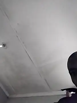 Snapshot of CertifiedSatisfier chatting on 03/11/25, 04:43 CertifiedSatisfier online show from 03/11/25, 04:43