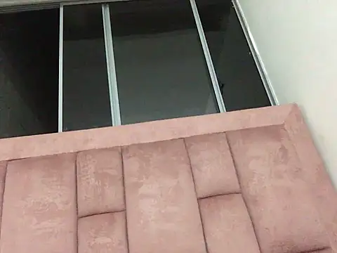 skyler1195 online show from 11/15/25, 12:52