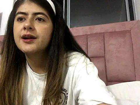 skyler1195 online show from 11/24/25, 11:59