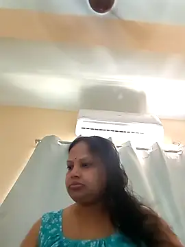 Snapshot of Arohi35 chatting on 04/13/26, 04:29 Arohi35 online show from 04/13/26, 04:29
