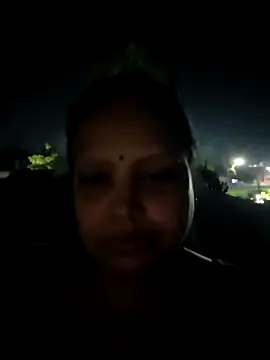 Snapshot of Arohi35 chatting on 05/11/26, 02:34 Arohi35 online show from 05/11/26, 02:34