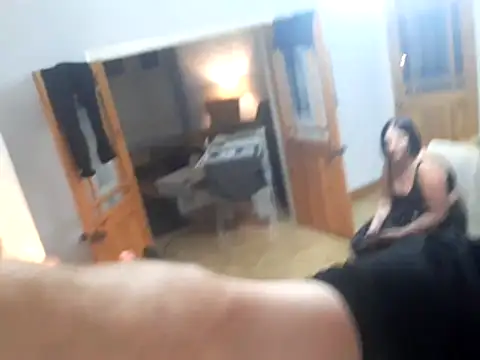 Snapshot of Nick-Ox chatting on 11/19/25, 10:21 Nick-Ox online show from 11/19/25, 10:21