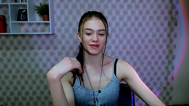 LanaTey online show from 02/07/26, 02:32