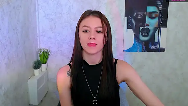 LanaTey online show from 04/06/26, 07:26