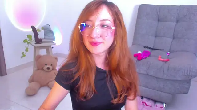 Snapshot of catalina_uwu chatting on 04/02/26, 03:59 catalina uwu online show from 04/02/26, 03:59